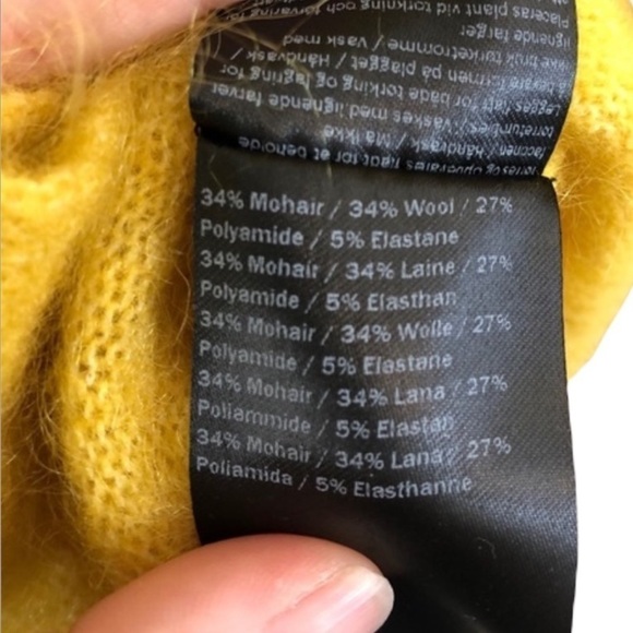 Second Female Yellow Mohair Wool Turtleneck XS - Picture 13 of 15